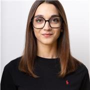 Offro aiuto nello svolgimento dei compiti a bambini delle elementari principalmente da remoto.